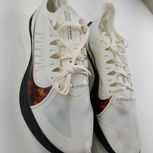 Nike Zoom Gravity Sail/Multi-Color Barely Rose